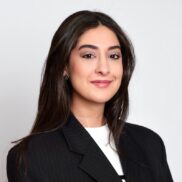 photo de YASMINE CHAKER 